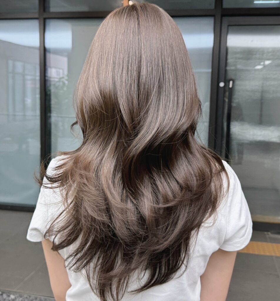 Trending Now: Luxurious Long Hair Ash Brown Color Dye at Seoul Hair Salon 1 Seoul Hair Salon’s no-bleach-chestnut-brown-hair-color