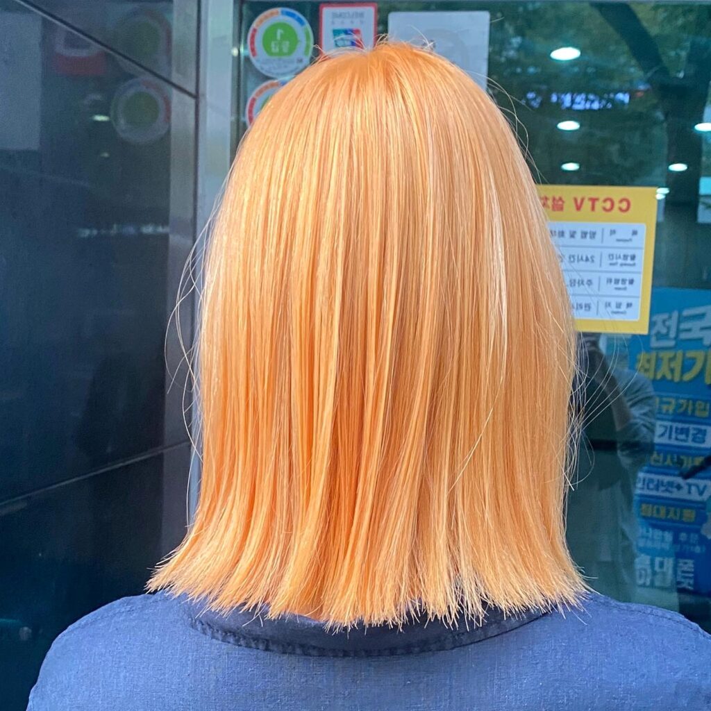 สีผมสีส้มปะการัง