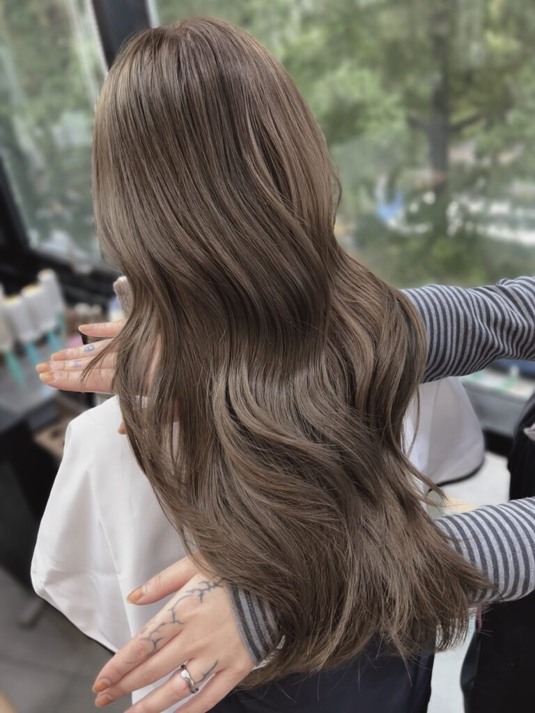 Seoul Hair Salon: The Ultimate Haven for Luxurious Hair Color 2 Seoul Hair Salon