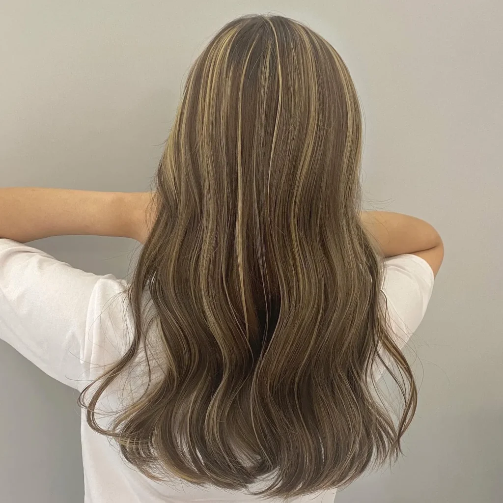 7 Stunning Korean Icy Blonde Hair Styles You Need to Try | Seoul Hair Salon 2 480